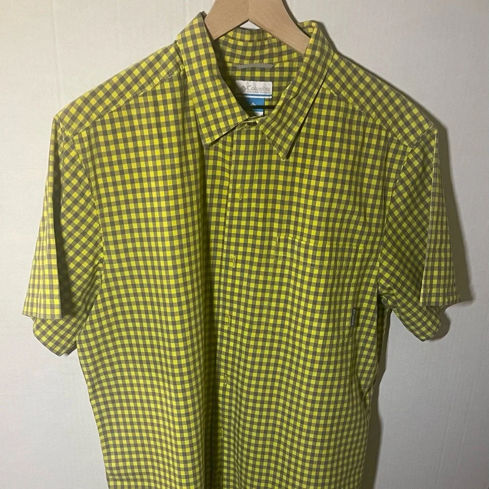 Columbia Sportswear Company Men’s Short Sleeve Button-Down Shirt – Size Large. - Picture 1 of 9